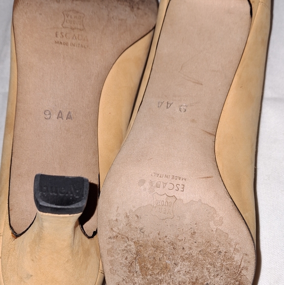 🍁Escada Camel Suede $115 - Picture 3 of 7